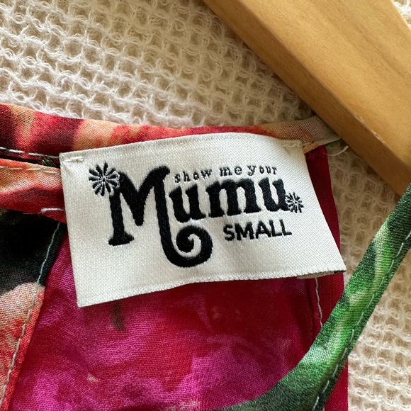 MuMu Floral Sleeveless Top - Picture 4 of 4